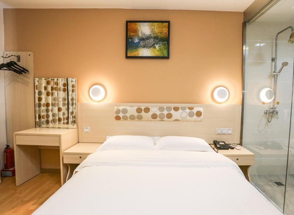 The Harbour Hotel Kuangcsou Kültér fotó